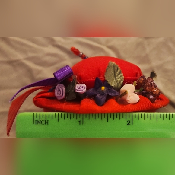 Trinket/Jewelry/ Gift Box. Cloth/ Cardboard. Purple Red Embellished. 3"x3". - Picture 8 of 14